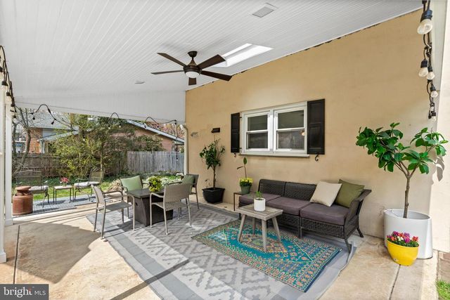 8720 STENTON AVE, Philadelphia, PA 19118