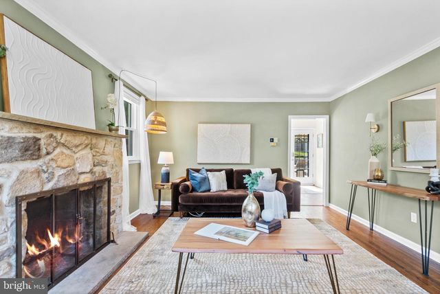 8720 STENTON AVE, Philadelphia, PA 19118