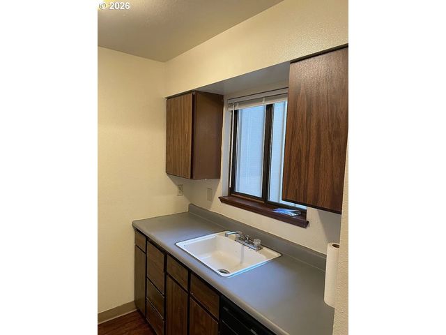 7856 Se STEPHANIE Ct, Milwaukie, OR 97222