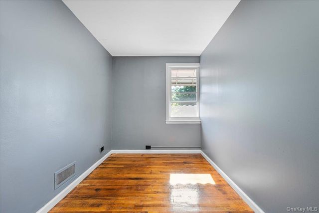 2891 Dewitt Place, Bronx, NY 10469