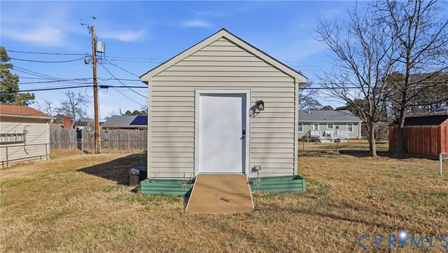 9116 Huron Ave, Henrico, VA 23294