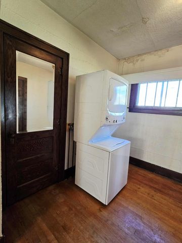 603 Arnold Avenue N, Thief River Falls, MN 56701