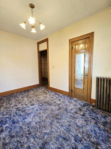 603 Arnold Avenue N, Thief River Falls, MN 56701