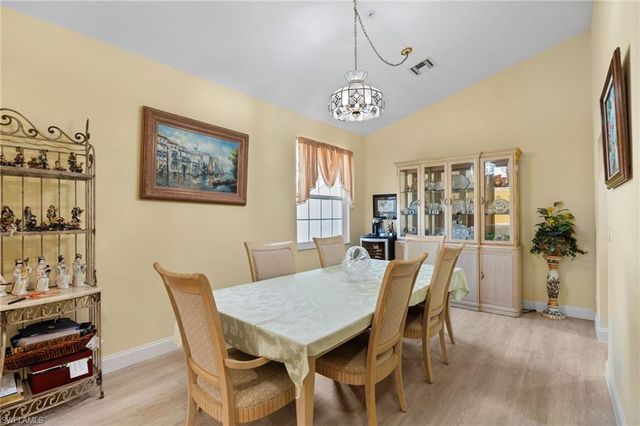 1665 Winding Oaks WAY 202, Naples, FL 34109