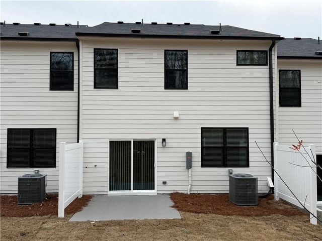 7309 Mulberry Trace Lane, Flowery Branch, GA 30542