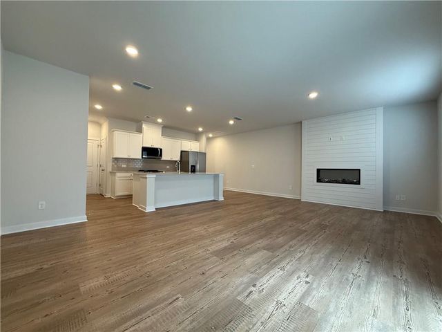 7309 Mulberry Trace Lane, Flowery Branch, GA 30542