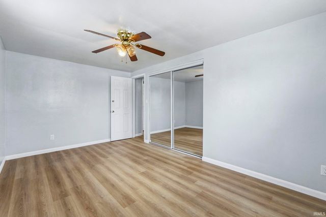 5006 Hessen Cassel Road, Fort Wayne, IN 46806