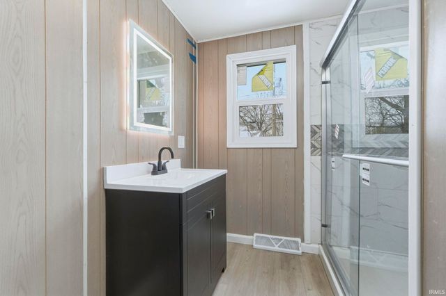 5006 Hessen Cassel Road, Fort Wayne, IN 46806