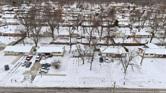 5006 Hessen Cassel Road, Fort Wayne, IN 46806