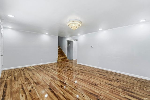 5006 Hessen Cassel Road, Fort Wayne, IN 46806