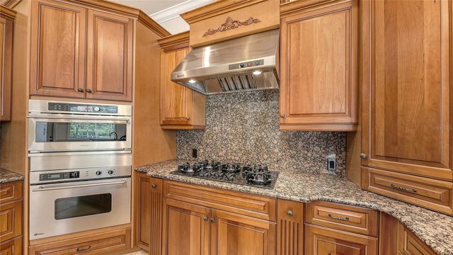 554 DOVE POINTE, Osprey, FL 34229