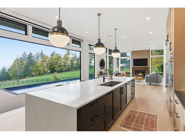 15299 Ne QUARRY Rd, Newberg, OR 97132