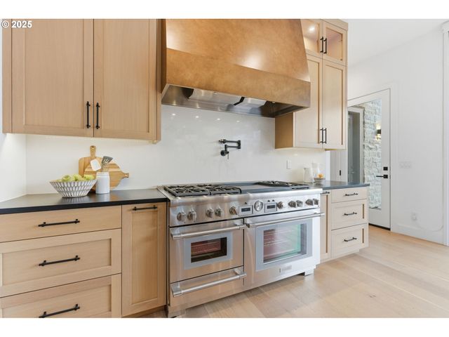 15299 Ne QUARRY Rd, Newberg, OR 97132