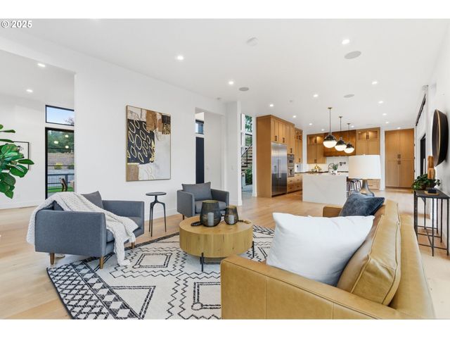 15299 Ne QUARRY Rd, Newberg, OR 97132