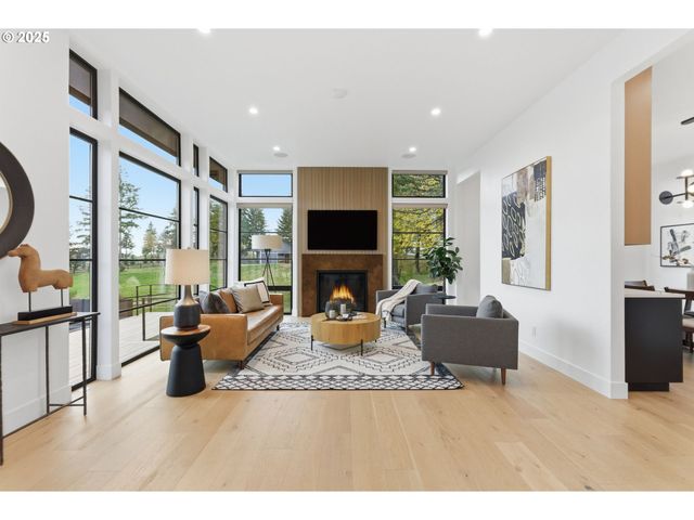 15299 Ne QUARRY Rd, Newberg, OR 97132