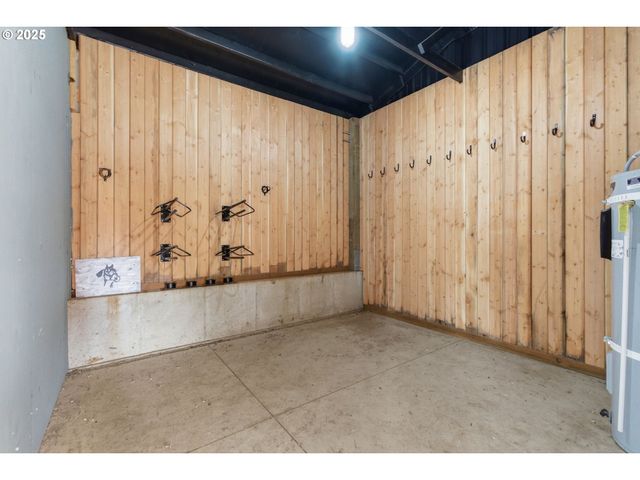 15299 Ne QUARRY Rd, Newberg, OR 97132