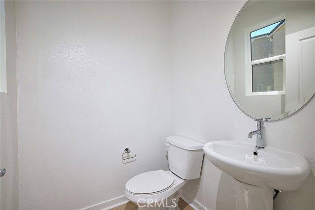 6045 Fairfax Drive, Eastvale, CA 92880