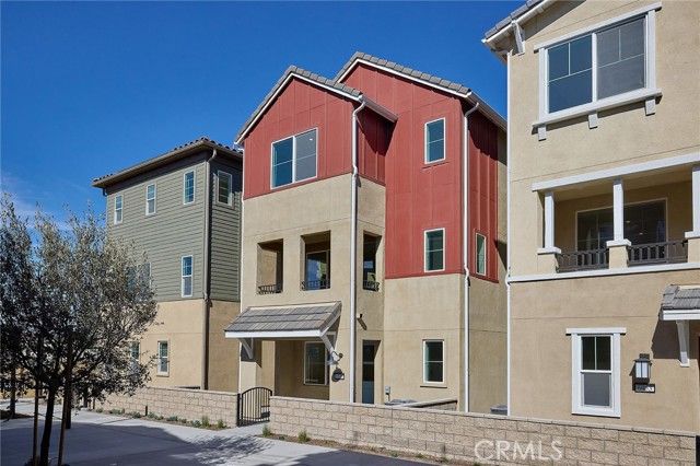 6045 Fairfax Drive, Eastvale, CA 92880