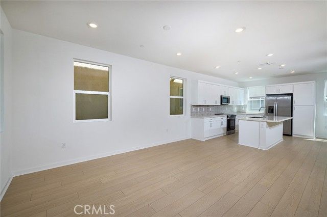 6045 Fairfax Drive, Eastvale, CA 92880