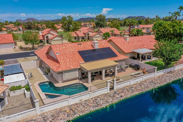 7615 W JULIE Drive, Glendale, AZ 85308