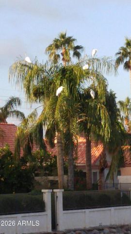 7615 W JULIE Drive, Glendale, AZ 85308