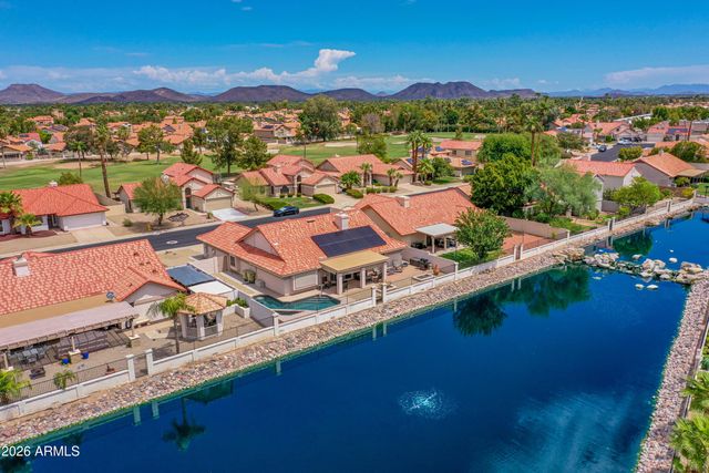 7615 W JULIE Drive, Glendale, AZ 85308