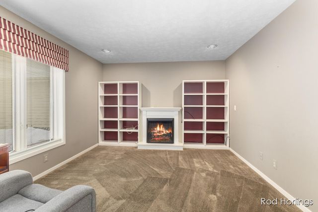 6977 Pinehurst Lane, Rockford, MI 49341