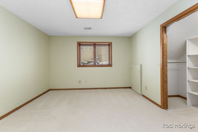 6977 Pinehurst Lane, Rockford, MI 49341