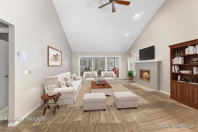 6977 Pinehurst Lane, Rockford, MI 49341