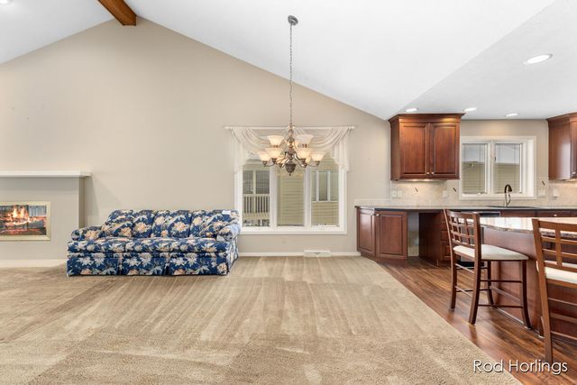 6977 Pinehurst Lane, Rockford, MI 49341