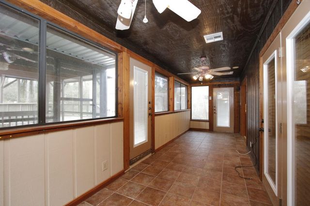 1025 Goodson Loop, Pinehurst, TX 77362