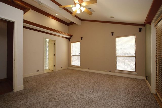 1025 Goodson Loop, Pinehurst, TX 77362