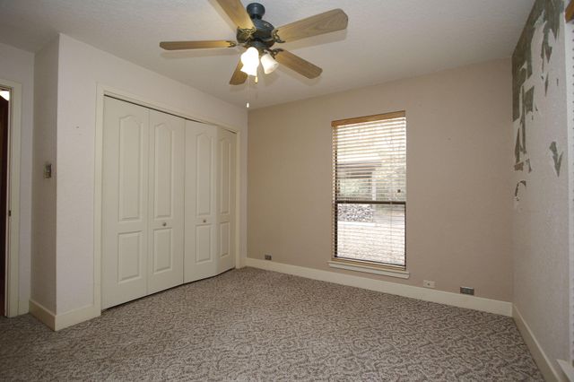 1025 Goodson Loop, Pinehurst, TX 77362