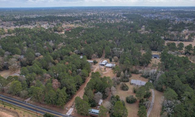 1025 Goodson Loop, Pinehurst, TX 77362