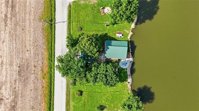 25619 S Lake Annette Road, Freeman, MO 64746