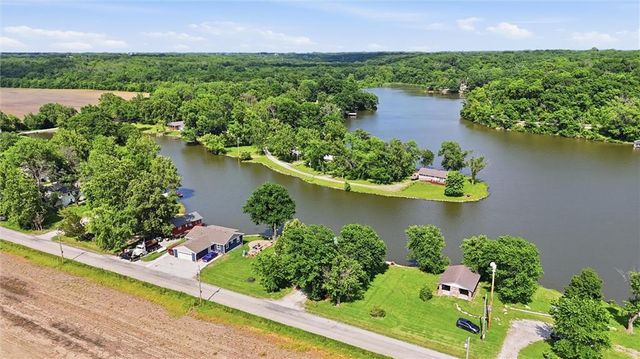 25619 S Lake Annette Road, Freeman, MO 64746