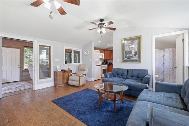 25619 S Lake Annette Road, Freeman, MO 64746