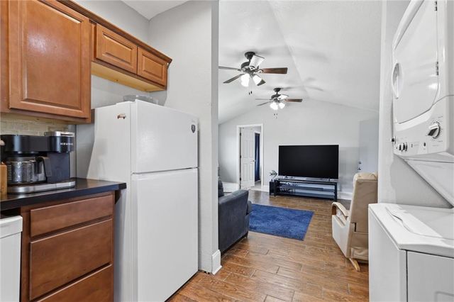 25619 S Lake Annette Road, Freeman, MO 64746