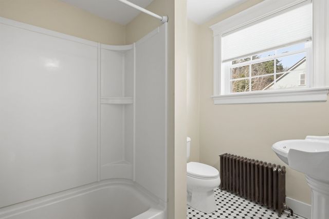 459 Main Street, Rumney, NH 03266