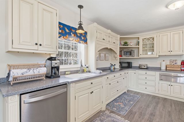 459 Main Street, Rumney, NH 03266