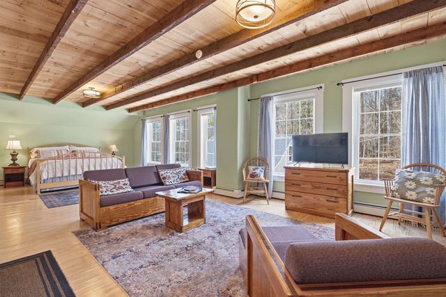 459 Main Street, Rumney, NH 03266