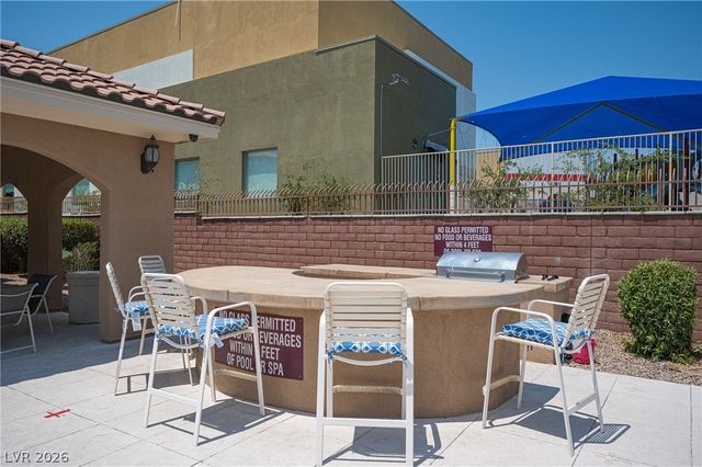 8469 Insignia Avenue 104, Las Vegas, NV 89178
