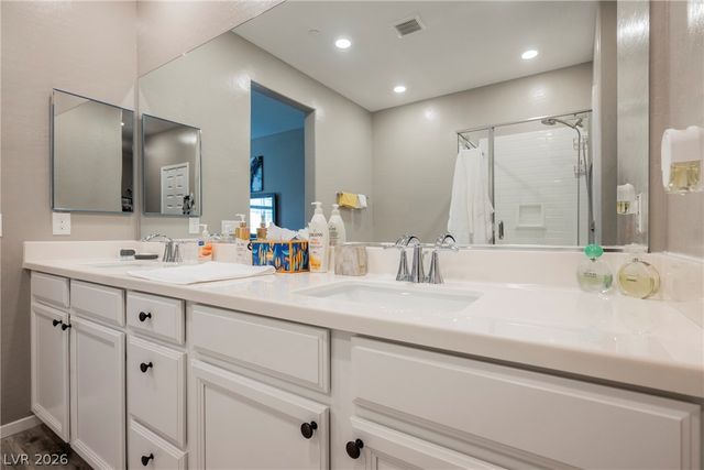 8469 Insignia Avenue 104, Las Vegas, NV 89178