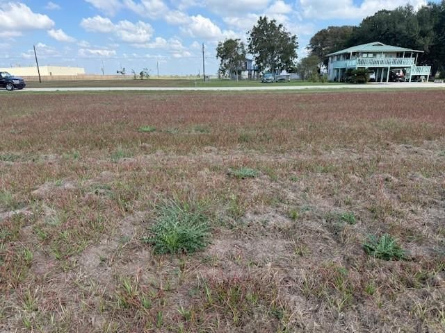 Lots 1500 and 1501 Starling Drive, Palacios, TX 77465