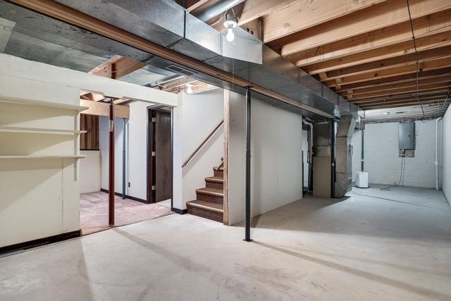 3447 Linbridge COURT, La Crosse, WI 54601