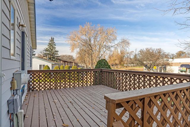 3447 Linbridge COURT, La Crosse, WI 54601