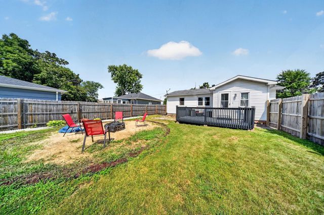 720 Dena Street, Waterloo, IA 50702
