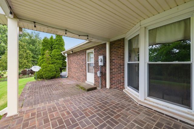 219 Adams Lane, Harrodsburg, KY 40330