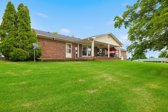 219 Adams Lane, Harrodsburg, KY 40330