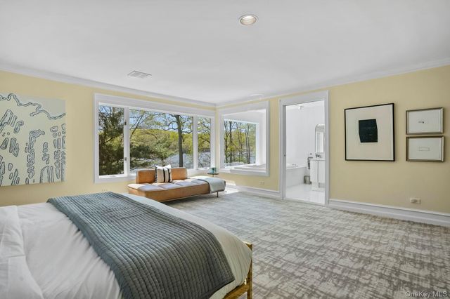 1085 Barrett Circle W, Carmel, NY 10512